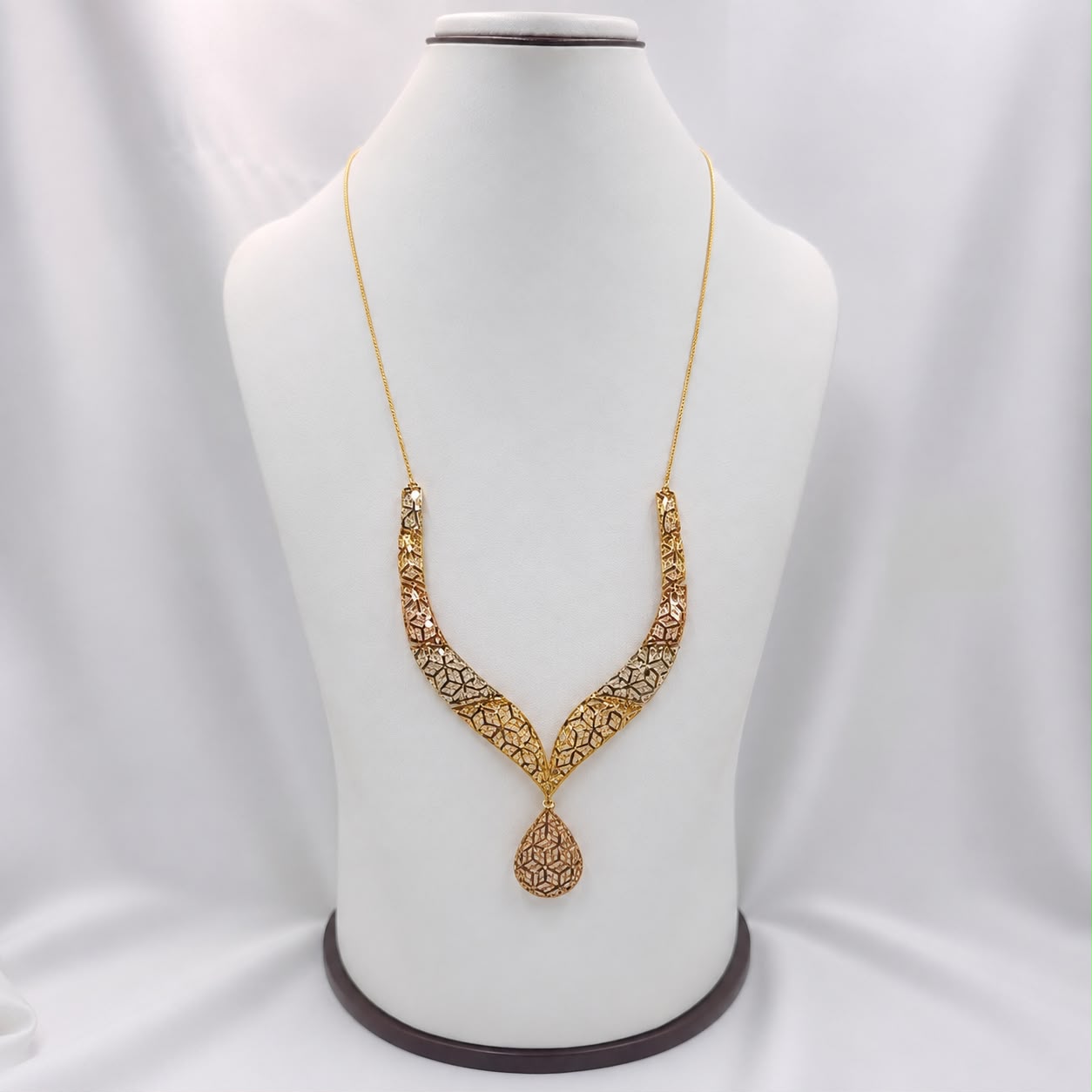 The Trellis Necklace